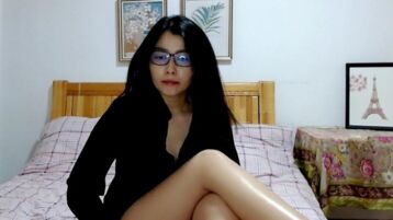 LinaZhang webcam show