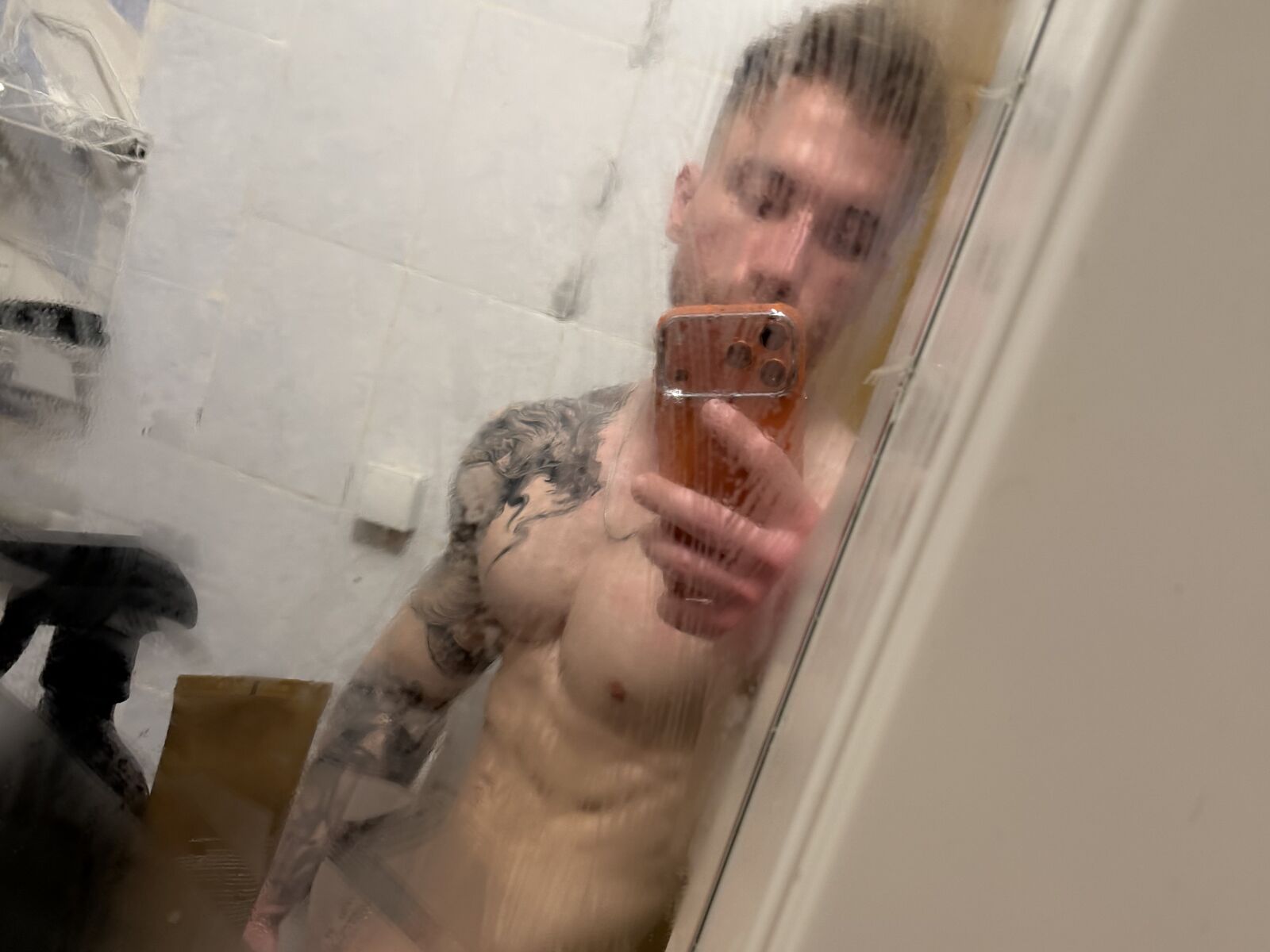 Live cam for AlexandruKent
