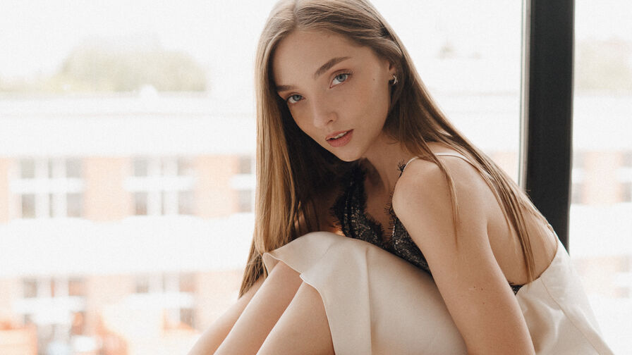 Sexy Live Sex Chat with MilaVale