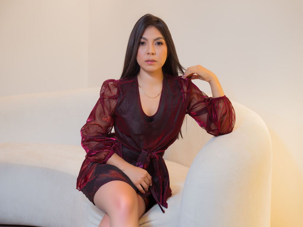 NathalyRosse LiveJasmin girl model room