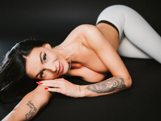 IzaBelle