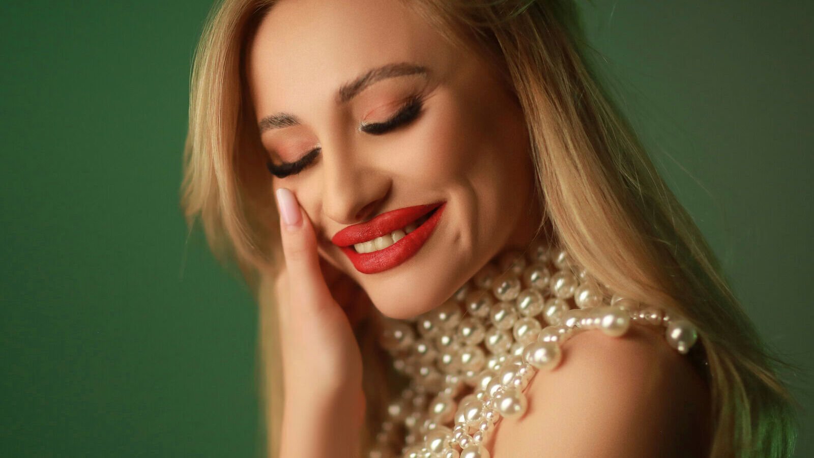 EveTyson erotic portrait