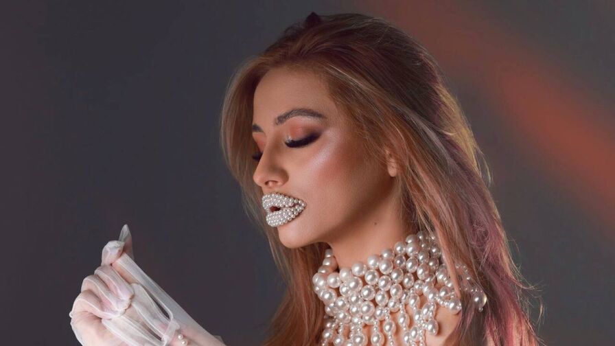 Chat With EveTyson Now