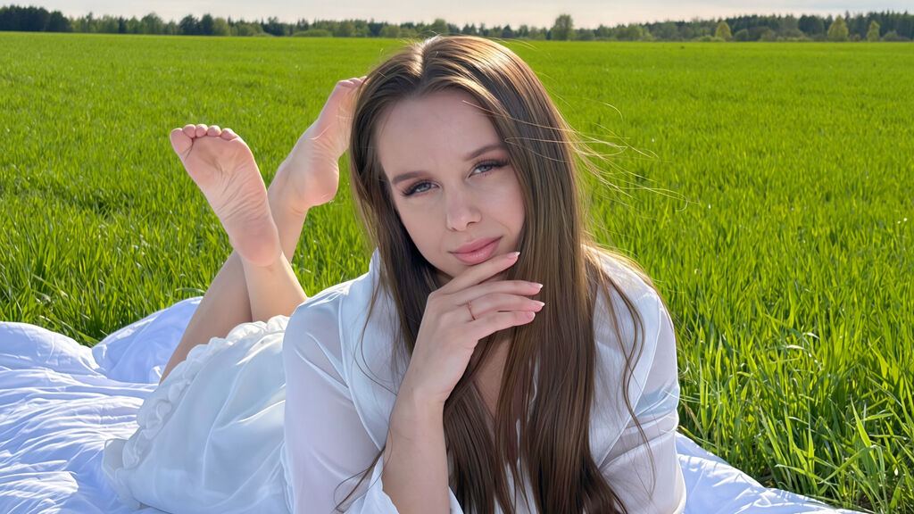 EvelynElyx cover