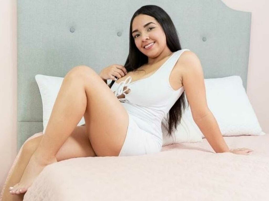 OliviaMoss nude live porn cam