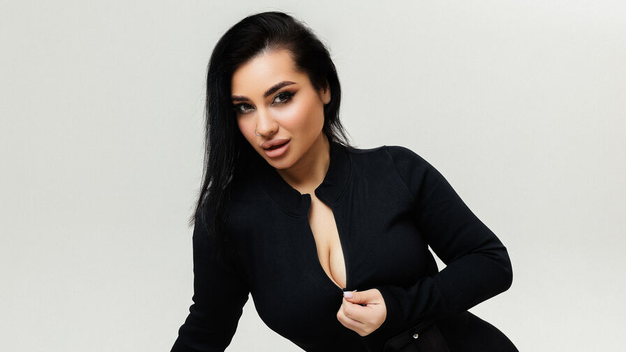 AdrianaTores's Live Nude Chat