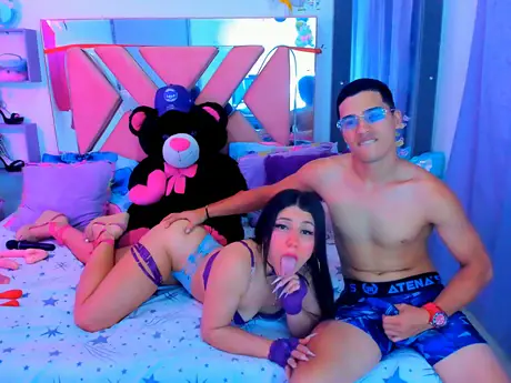 Chat with MelissayDaniel