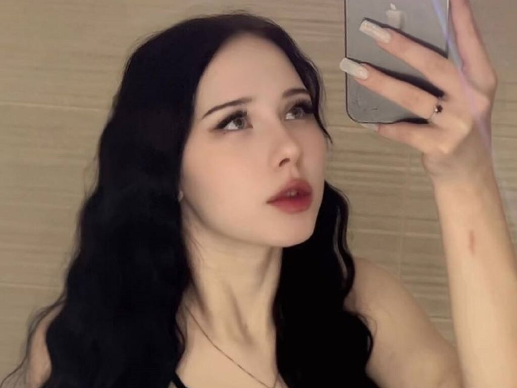 CorrinaWeirich LiveJasmin model