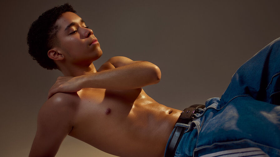 CyrusRoyal Cumshow Vip