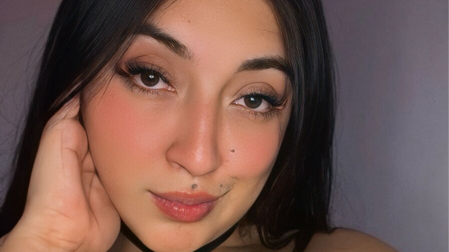 Discover GabrielaMoretti on Erotic-Art-Beauty.com