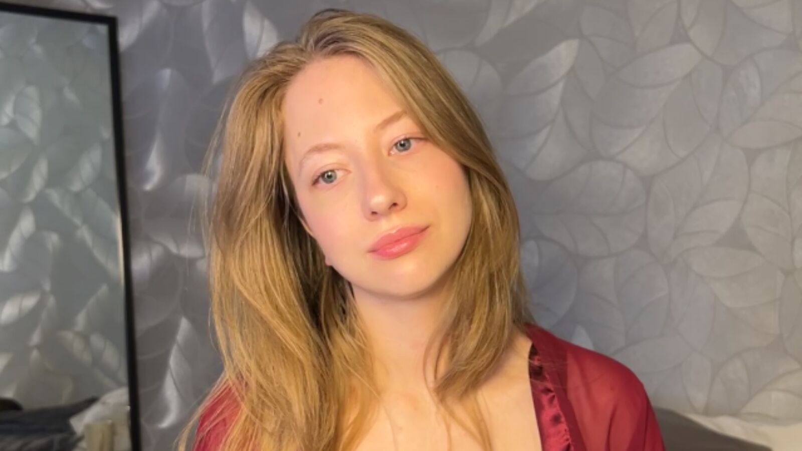 EleanorRose erotic portrait