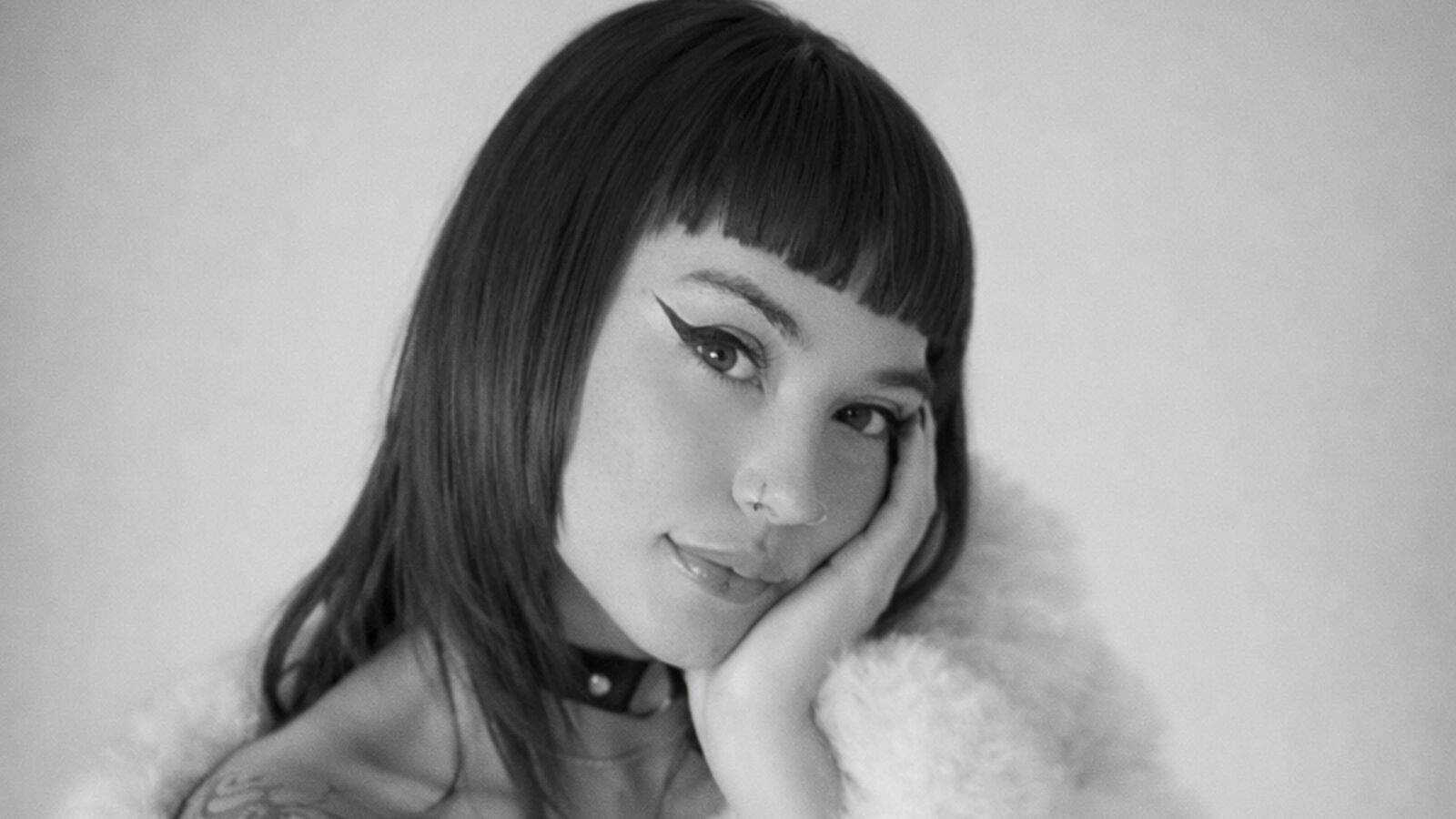 AkiraNishimura erotic portrait