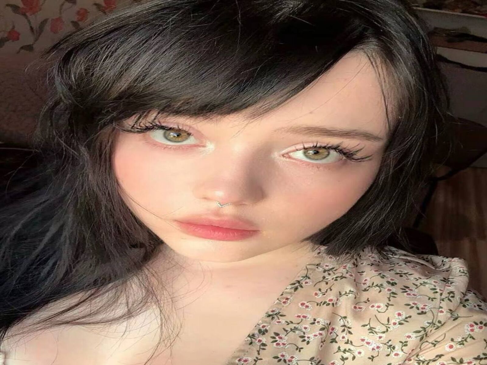 Live cam for BritneyThimmes
