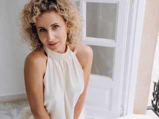 AngelEmeli Porn Show