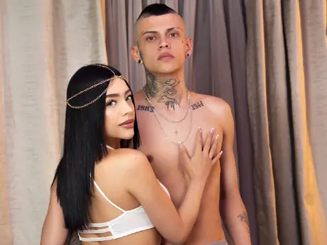 Chat with ChanelAndEthan