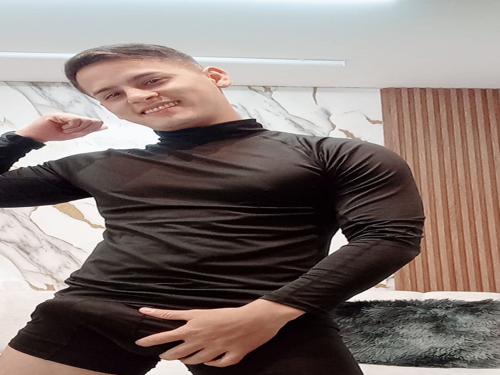 Live cam for JohnnySevilla