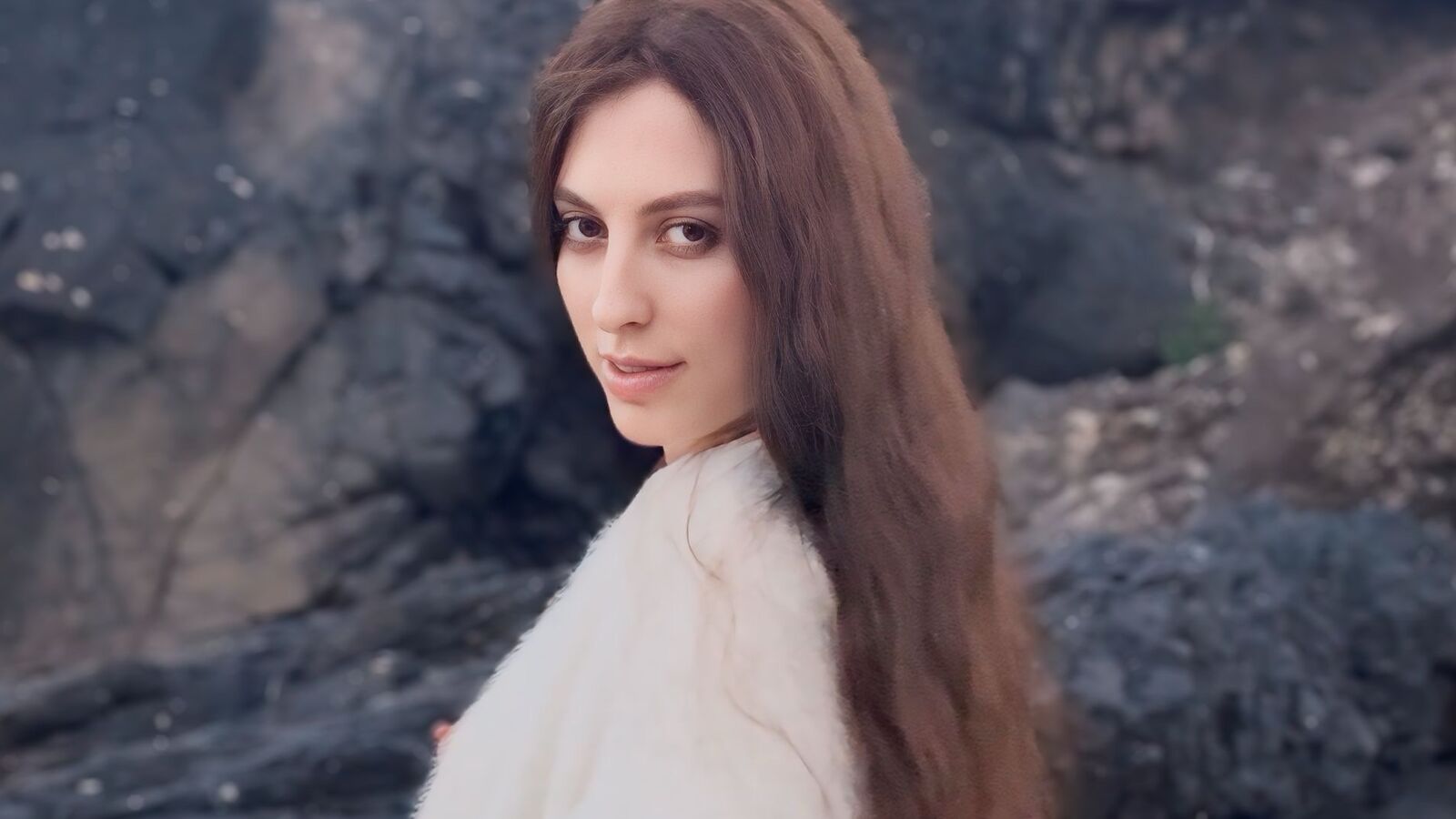 MiaEstrellas erotic portrait