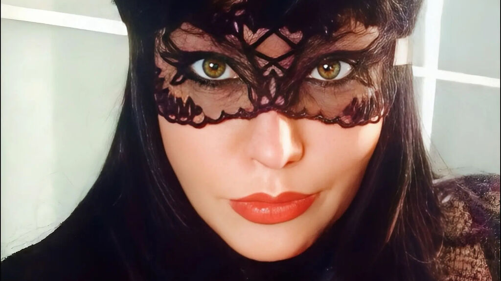 CrystalMarino online on GirlsOfJasmin