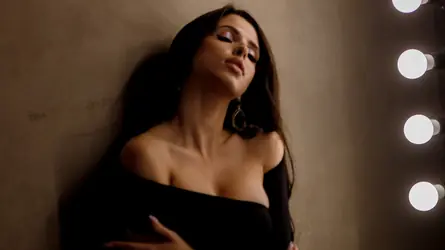 MayClarke's chat room