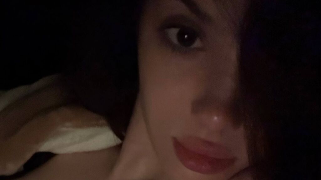 Live Chat with LulaLastula on LiveJasmin