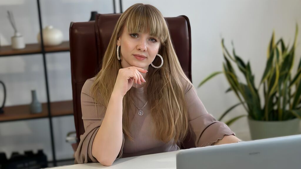 Sex chat gratuit in direct cu SofiaBellweather pe LiveJasmin