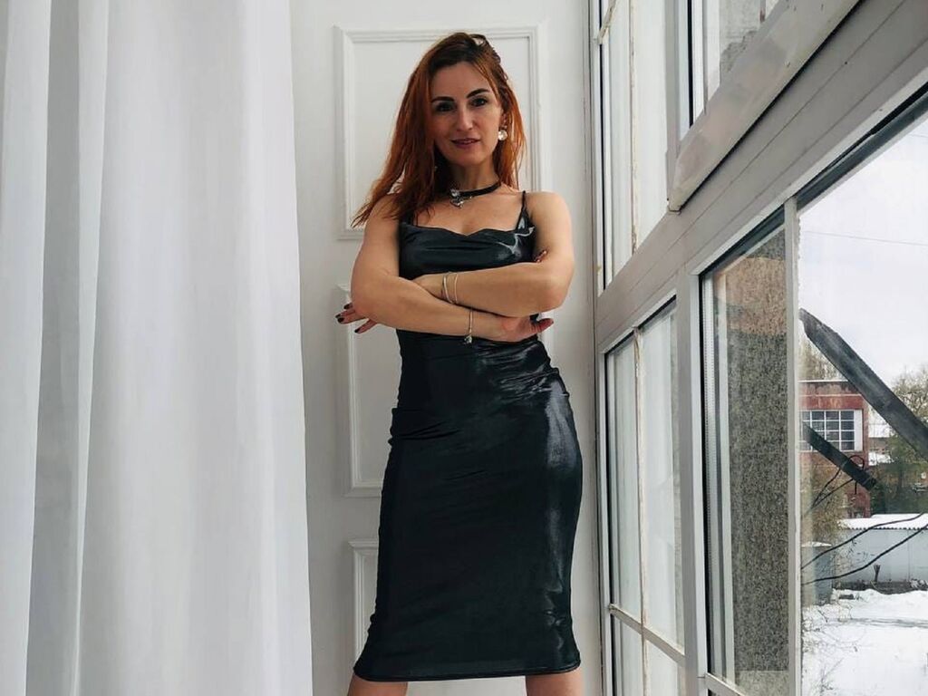 HelenWildKat private show profile image