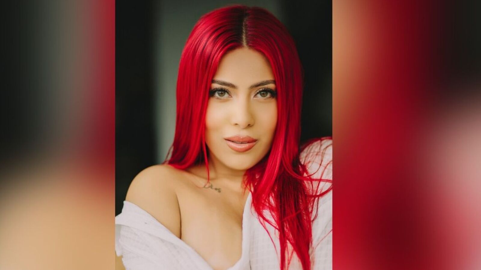 IsabellaEstrada erotic portrait