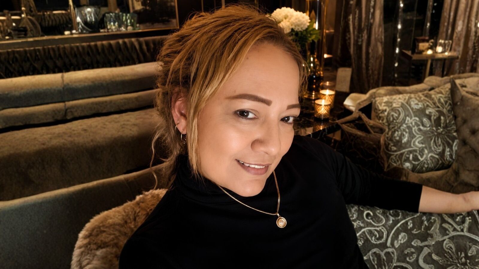 IrishFaster glamour portrait