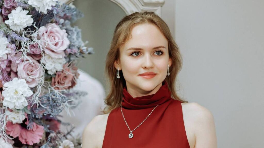 IsabellaBegin cover