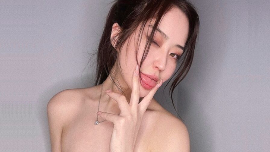 KiyumiRen's Premium Pictures and Videos