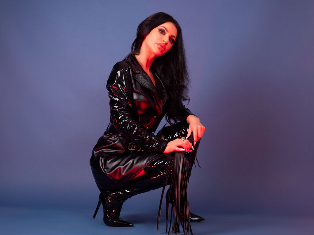 LiaDash private show profile image