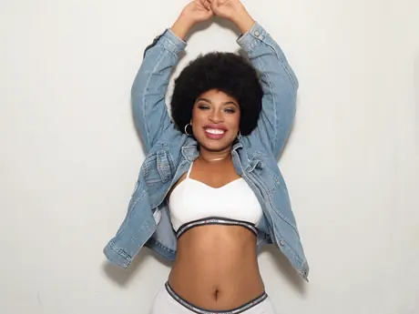 BetsyMore Live on Cam with Free Sex Chat | CamRabbit