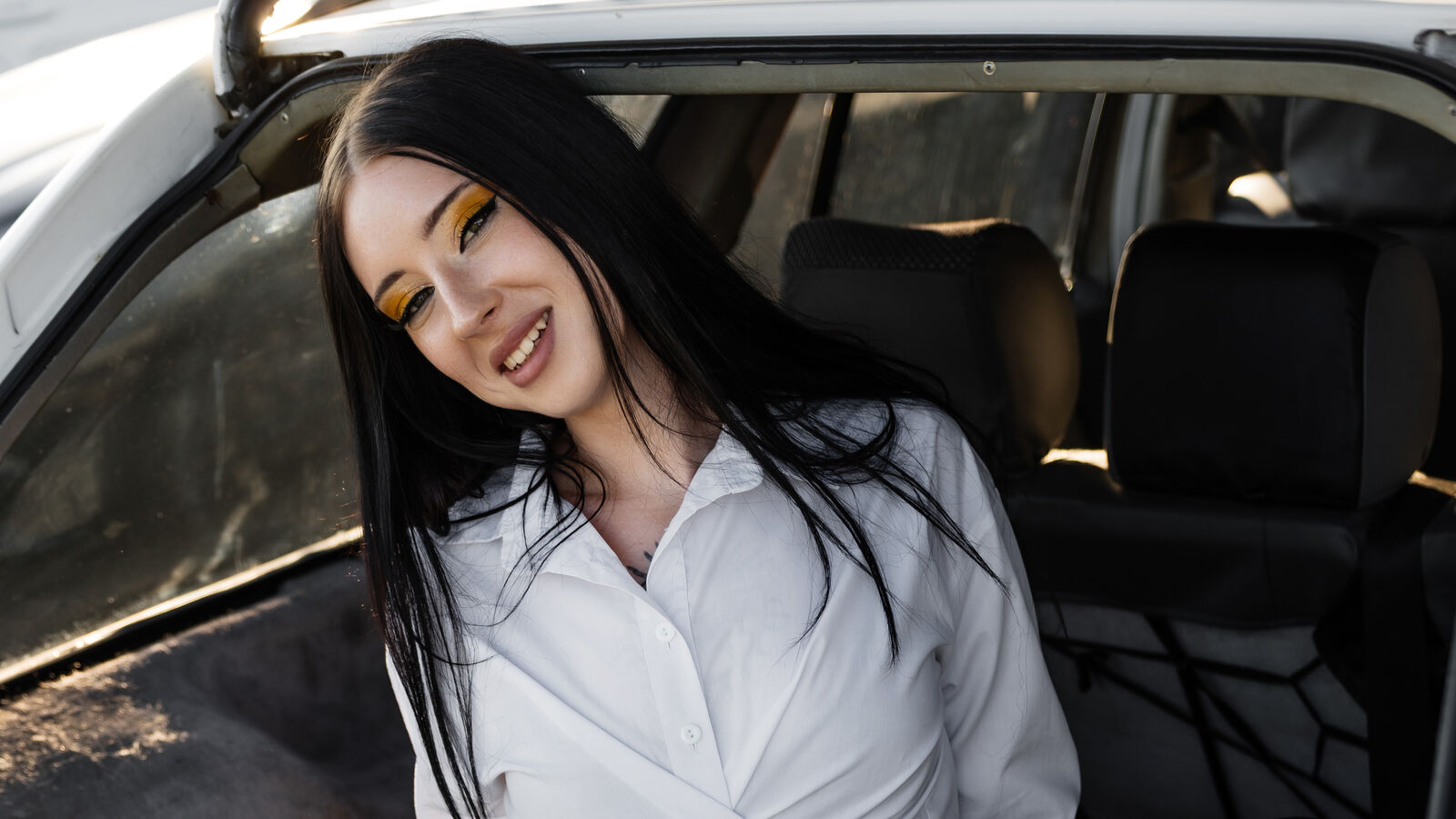 AlexiaHiggins erotic portrait