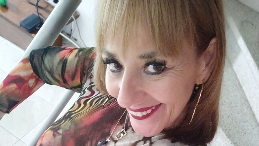 LunaCardena