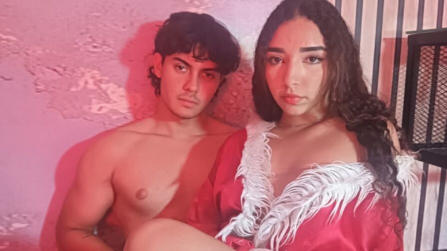 Watch CharloteAndBrian live on ZS Magazine