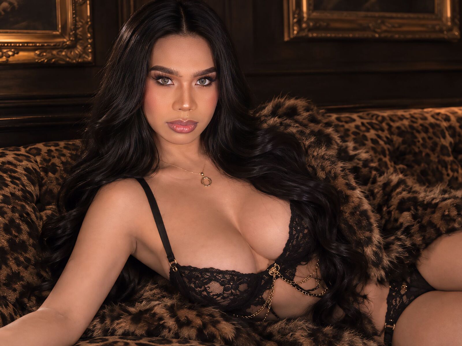 Live cam for AthinaWilliams