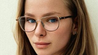 Free Nude SherylRadzavich