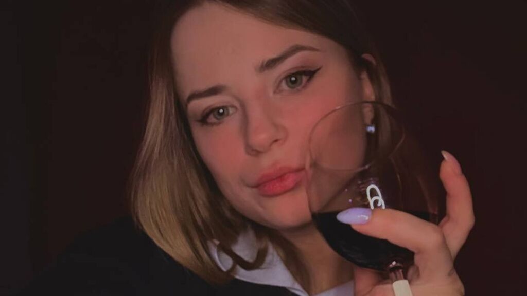 MicheleGellar's profile from Jasmin at GirlsOfJasmin'