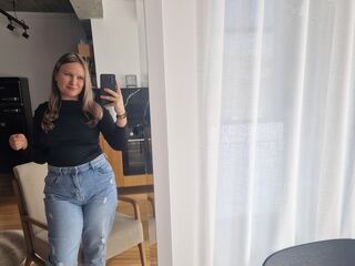 AnnaVyxen Porn Show