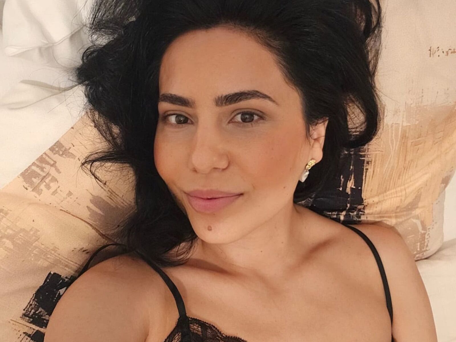 Live cam for EvelineAngeles