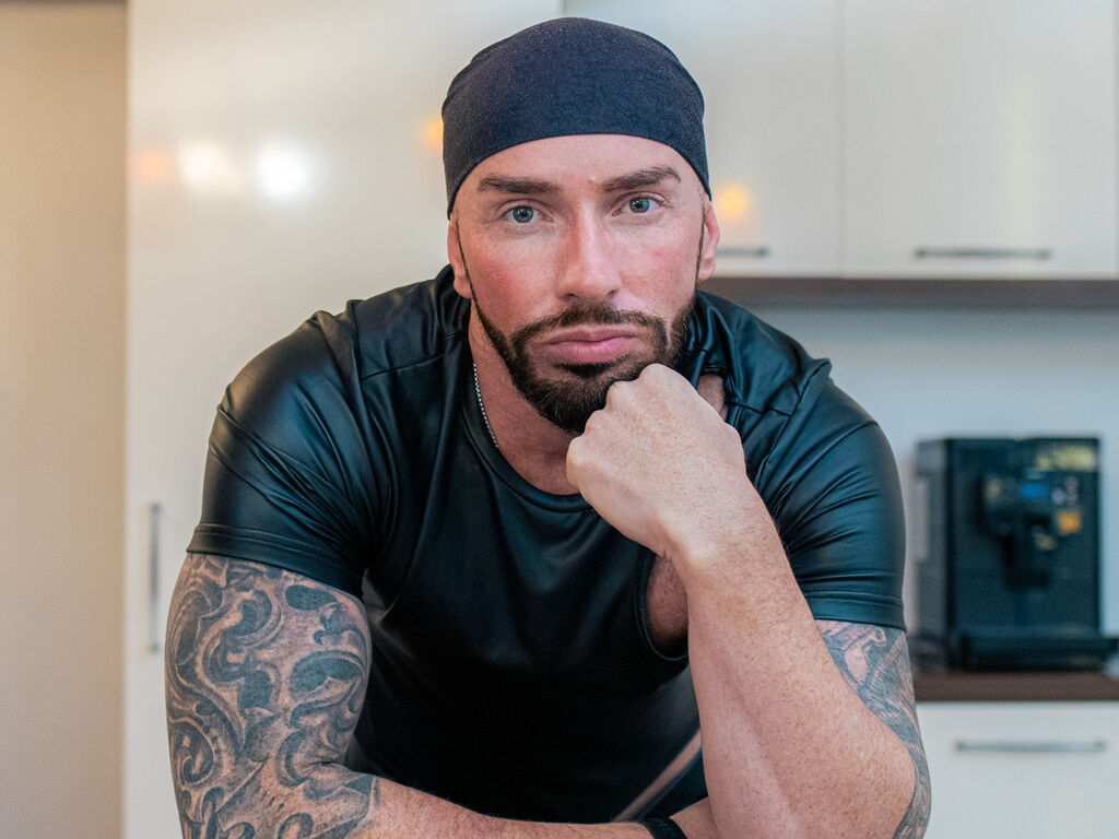 AronGrant LiveJasmin guy cam photo