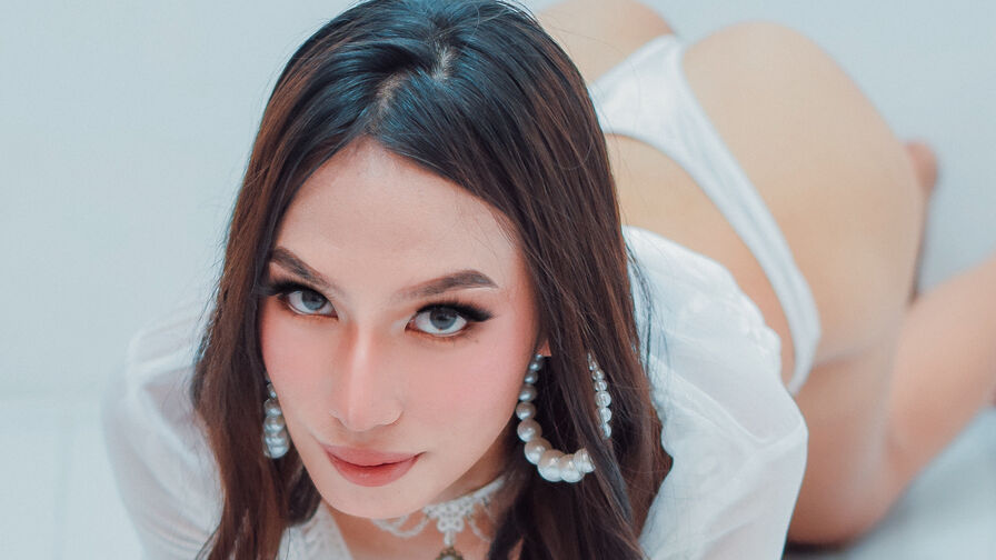 Live Sex Chat with LeillaSanchez
