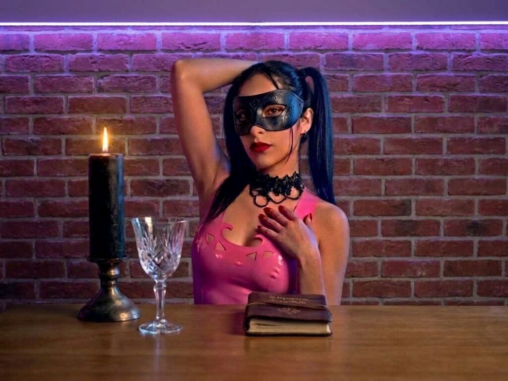 LaylaSallow Profile Image
