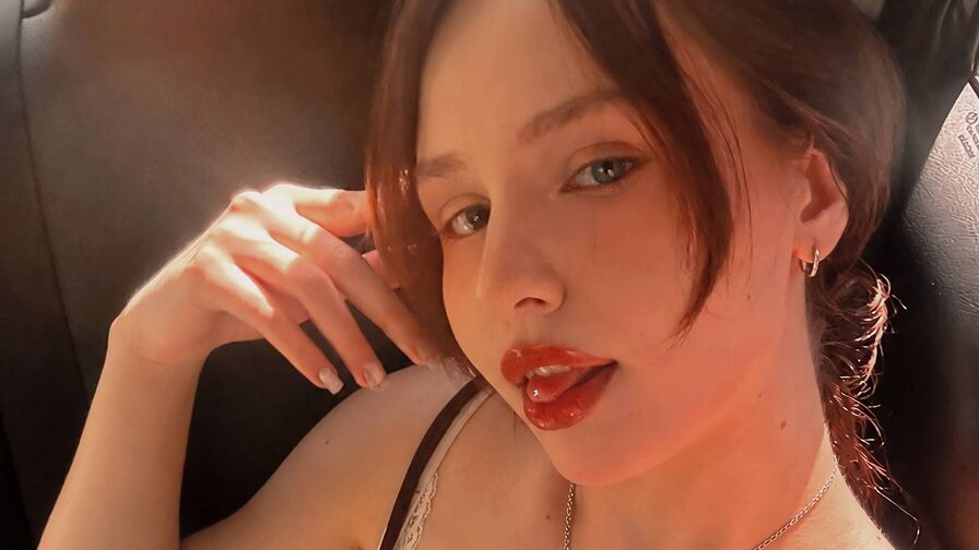 LoraMiracles Webcam Nude Show - Artbyalee