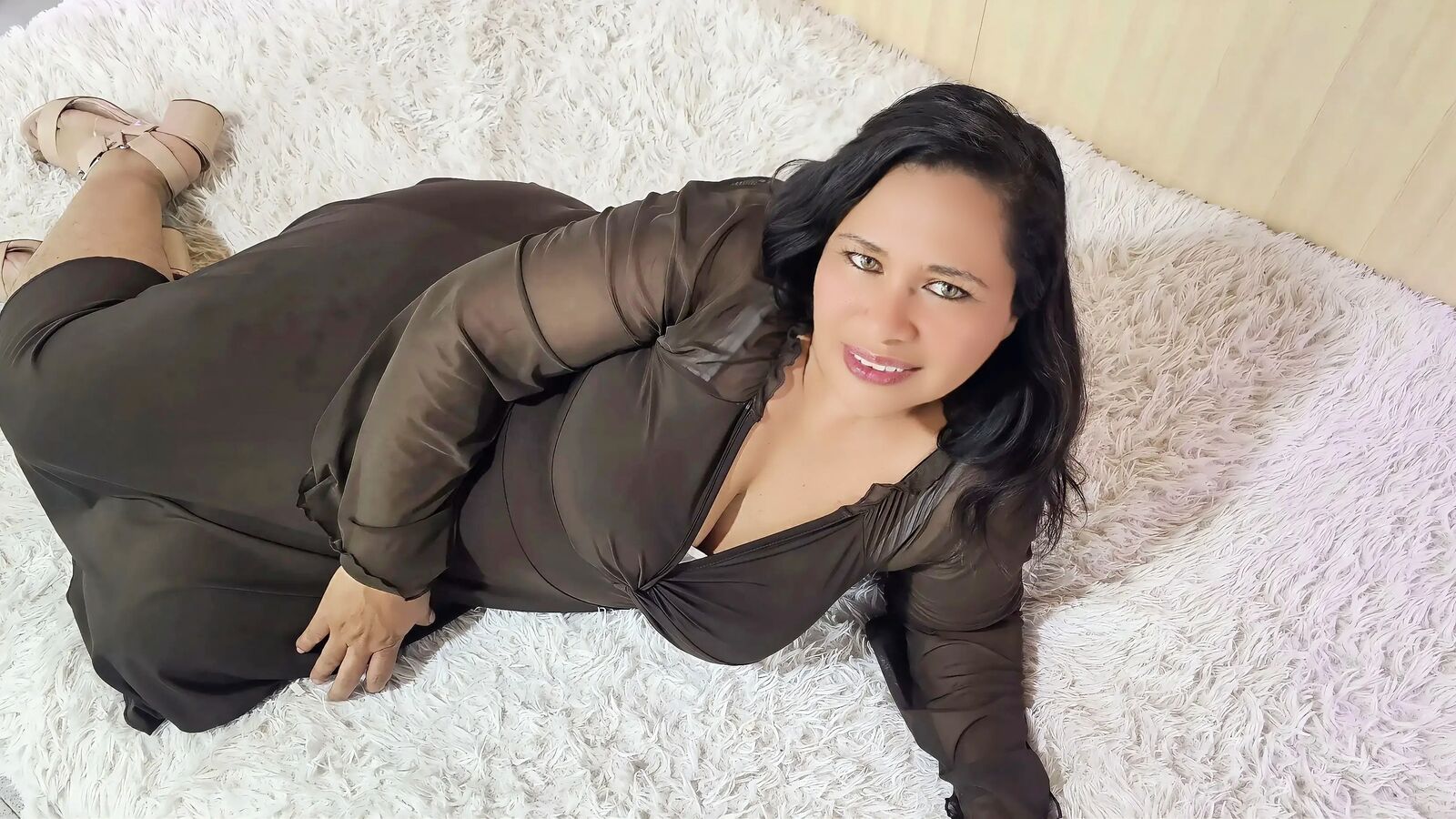 JhoanaHernandez glamour portrait
