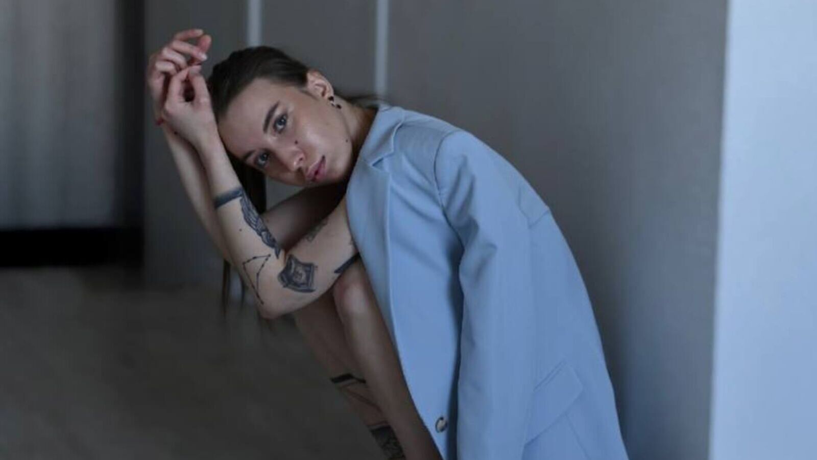 MirnaLatourette erotic portrait