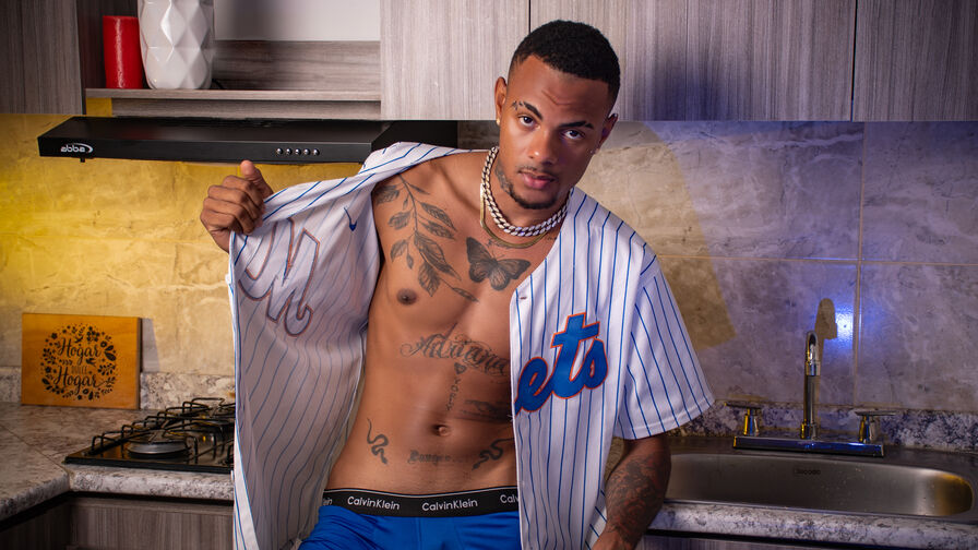 Free Naked TysonWalkers