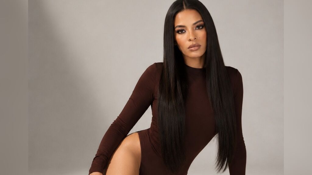 ScarlettSaenz cover