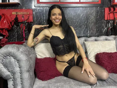 Chat with ScarlettSaenz