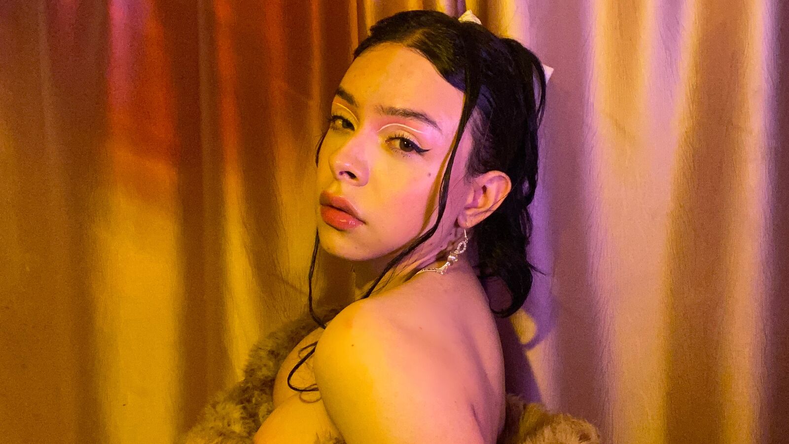 SophiaCobain erotic portrait